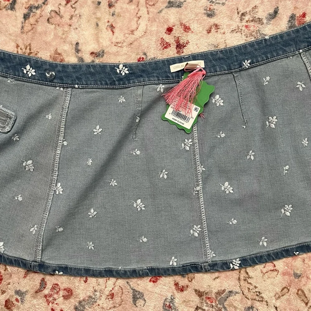 Chelsea & Violet‎ Callah Floral Embroidered Denim Mini Skirt Juniors Women Sz 29 - Picture 11 of 14